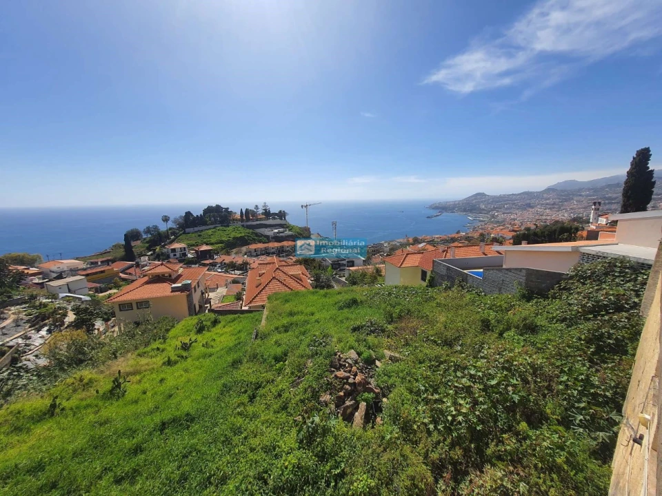 Terreno para Venda em São Gonçalo Foto 1
