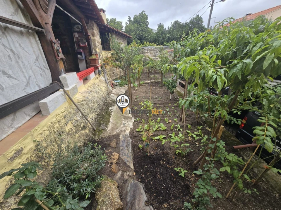 Moradia T3 para Venda em Tinalhas Foto 33