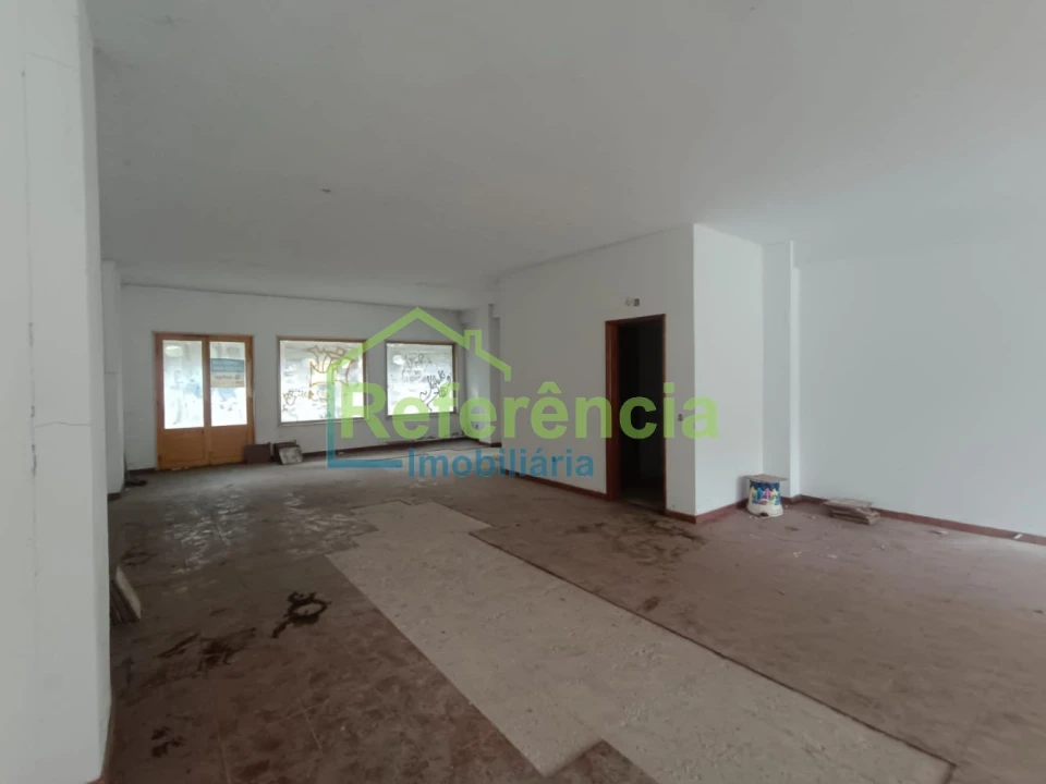 Loja para Venda em Santa Maria Maior Foto 2