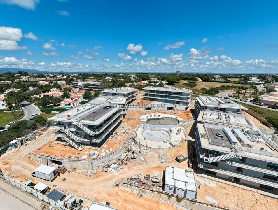 Apartamento T2 para Venda em Lagoa e Carvoeiro Foto 5