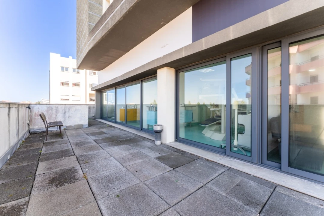 Loja para Venda em Marinha Grande Foto 34