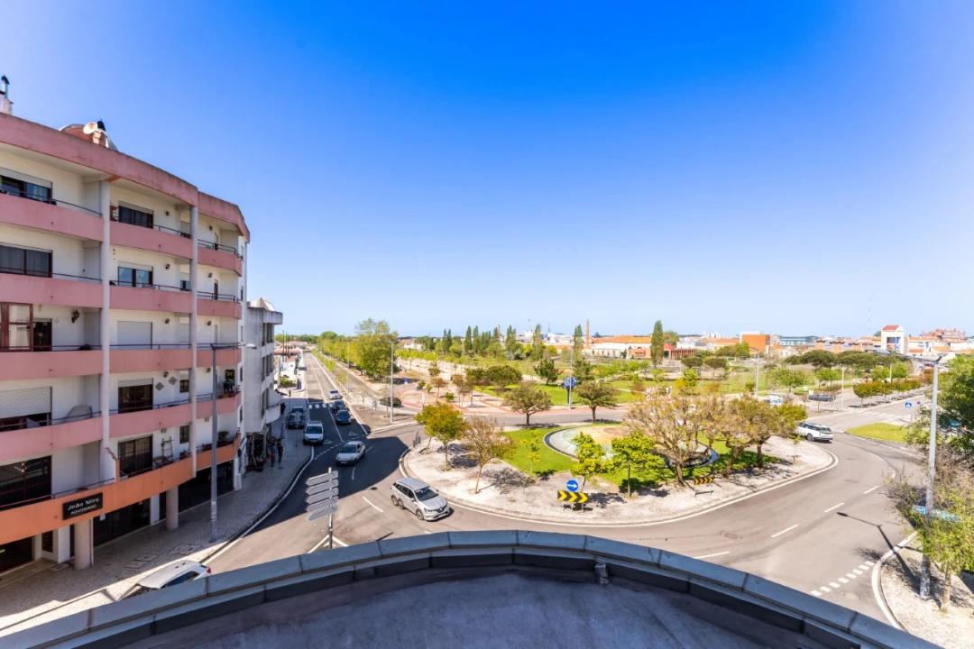 Loja para Venda em Marinha Grande Foto 38