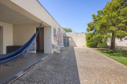 Moradia T4 para Venda em Requeixo, Nossa Senhora de Fátima e Nariz