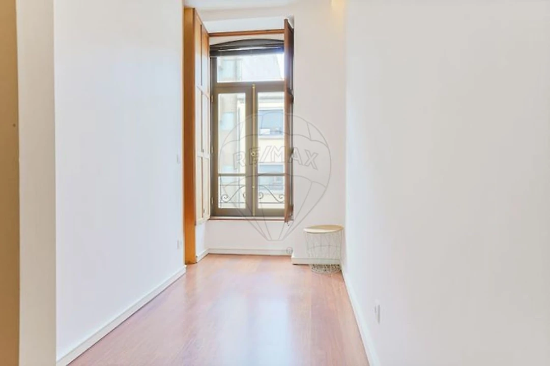 Escritório para Venda em Cedofeita, Santo Ildefonso, Sé, Miragaia, São Nicolau e Vitória Foto 8