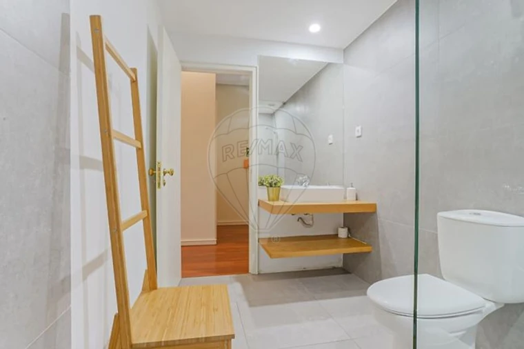 Escritório para Venda em Cedofeita, Santo Ildefonso, Sé, Miragaia, São Nicolau e Vitória Foto 7