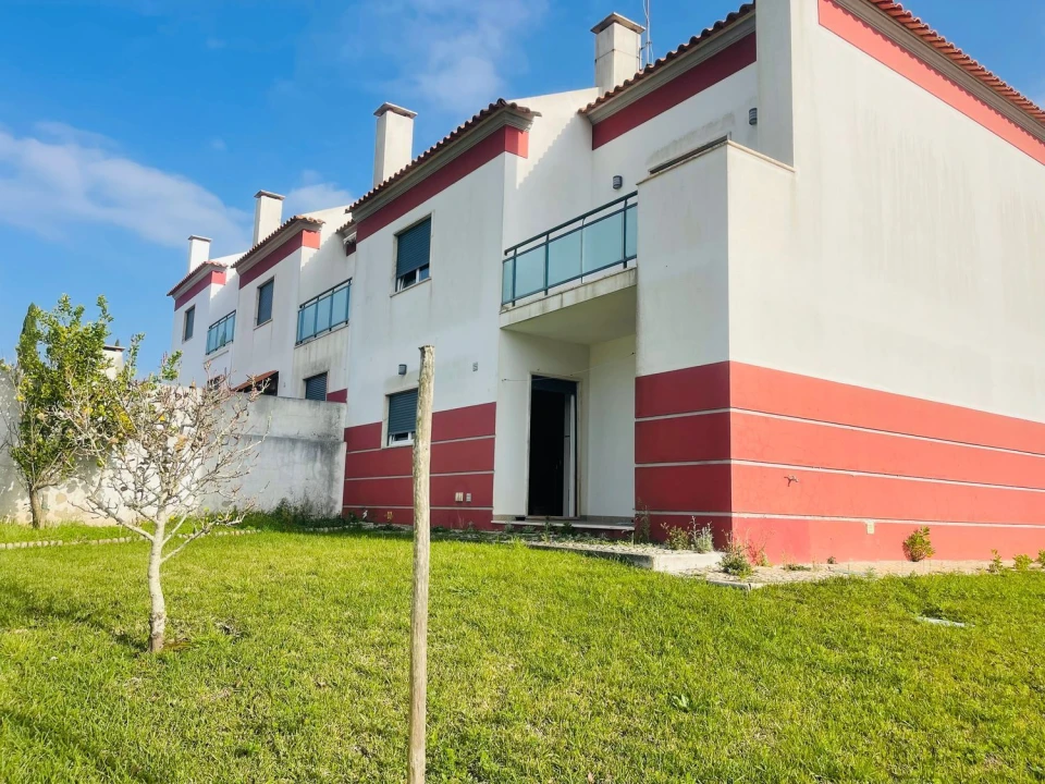 Moradia T3 para Venda em Belazaima do Chão, Castanheira do Vouga e Agadão Foto 2