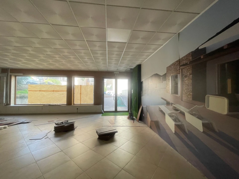 Negócio para Venda em Odivelas Foto 12