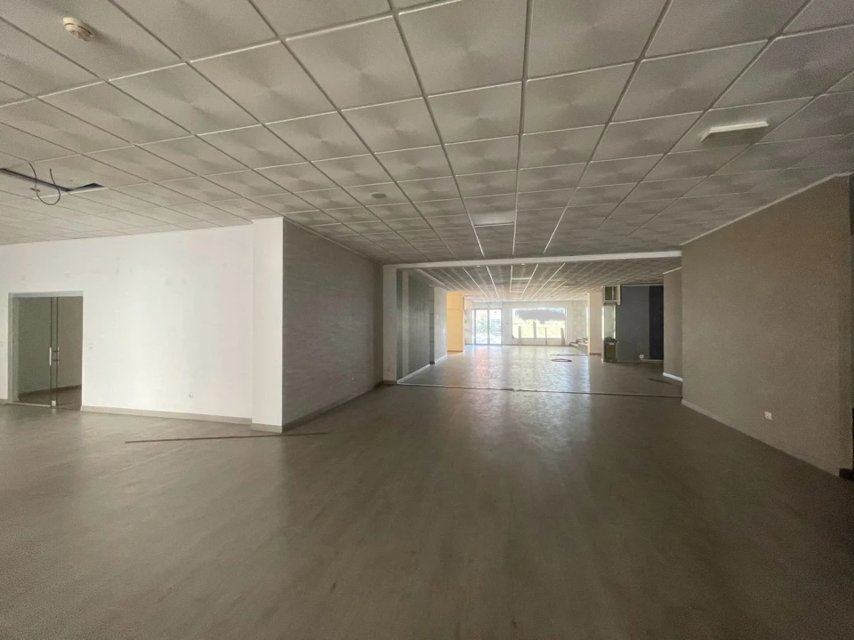 Negócio para Venda em Odivelas Foto 24