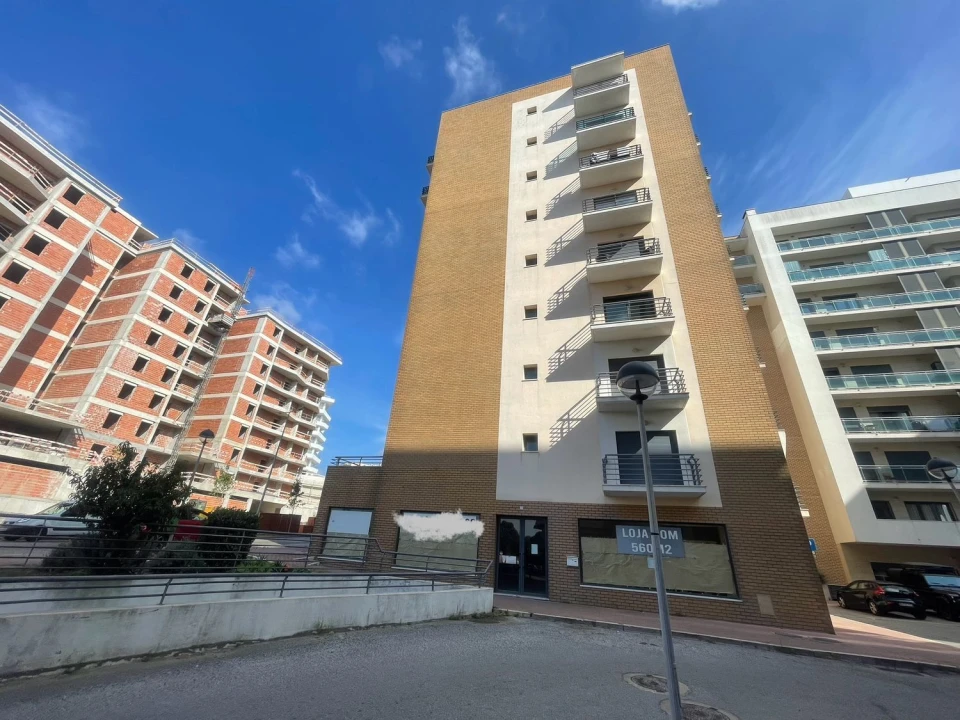 Negócio para Venda em Odivelas Foto 32