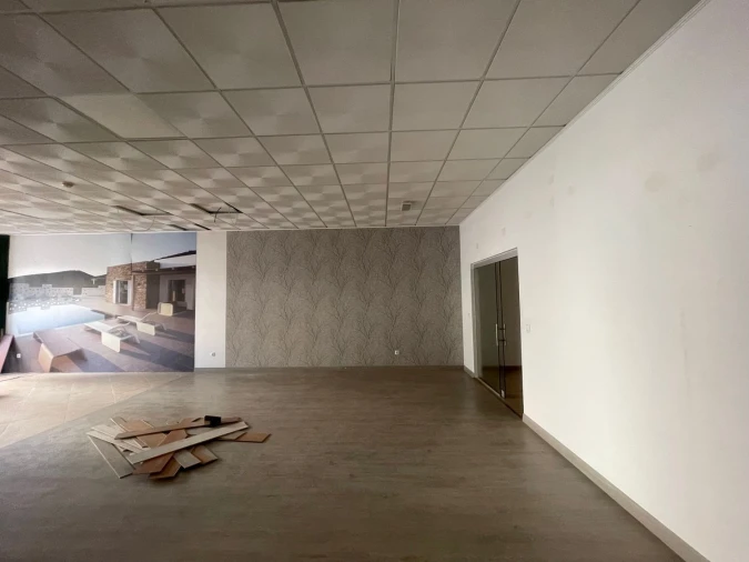 Negócio para Venda em Odivelas Foto 11