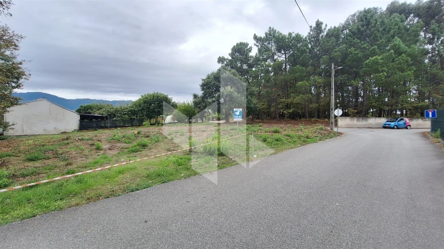 Terreno para Venda em Tondela e Nandufe Foto 2