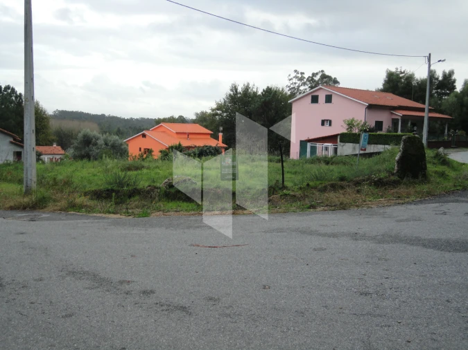 Terreno para Venda em São Joaninho Foto 2