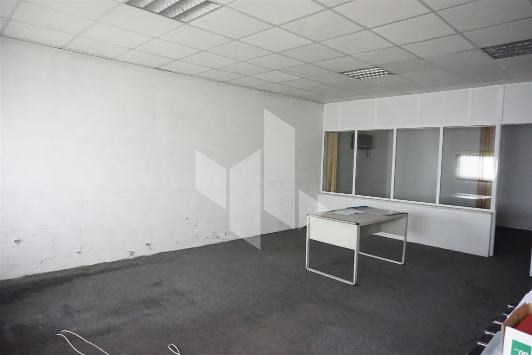 Armazém para Venda em Tondela e Nandufe Foto 9