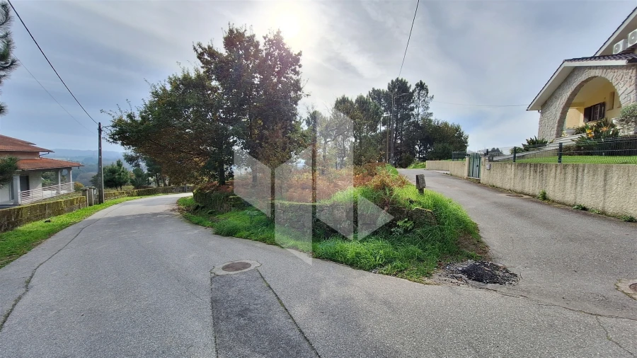 Terreno para Venda em Santiago de Besteiros Foto 8