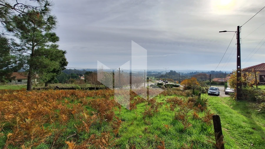 Terreno para Venda em Santiago de Besteiros Foto 2