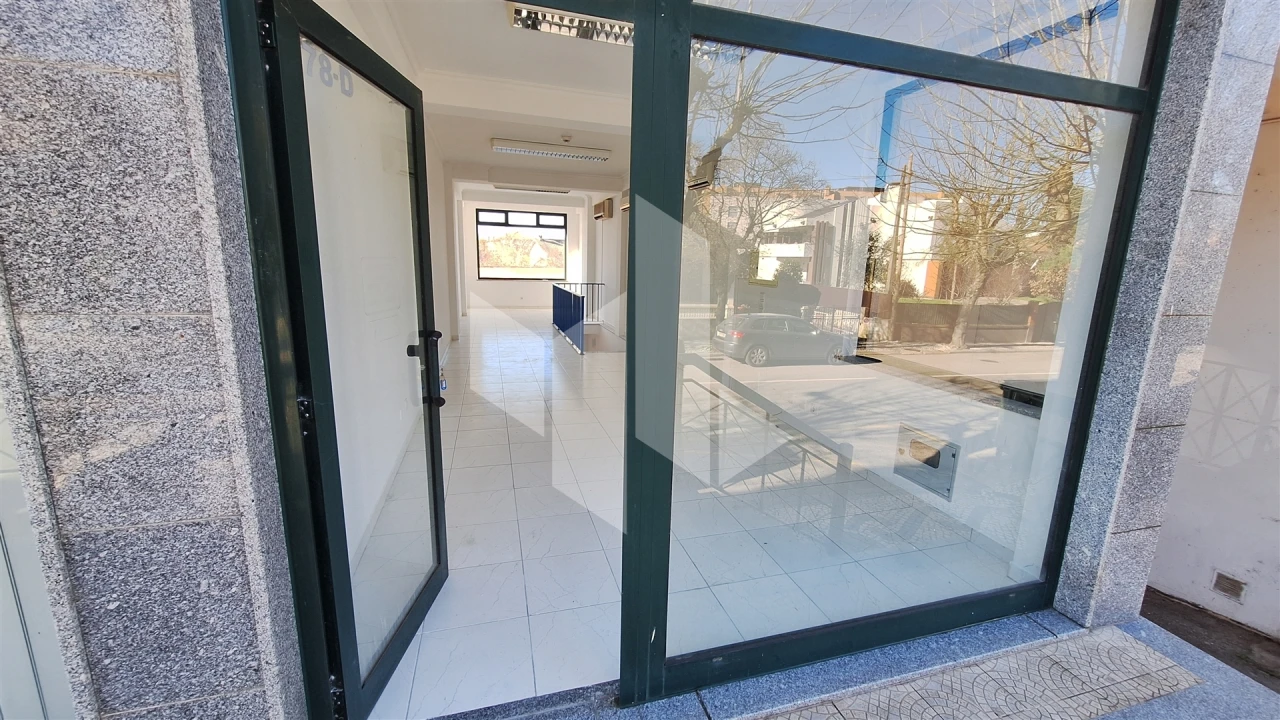 Loja para Venda em Tondela e Nandufe Foto 9