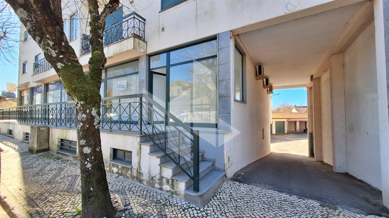 Loja para Venda em Tondela e Nandufe Foto 1