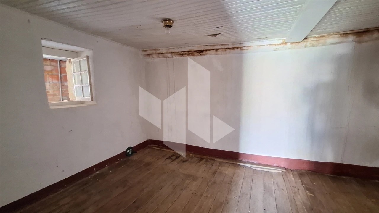 Moradia T3 para Venda em São Miguel do Outeiro e Sabugosa Foto 9