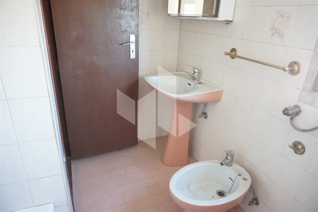 Moradia T3 para Venda em São Miguel do Outeiro e Sabugosa Foto 13