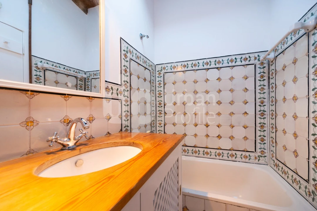 Apartamento T2 para Arrendamento em Misericórdia Foto 10