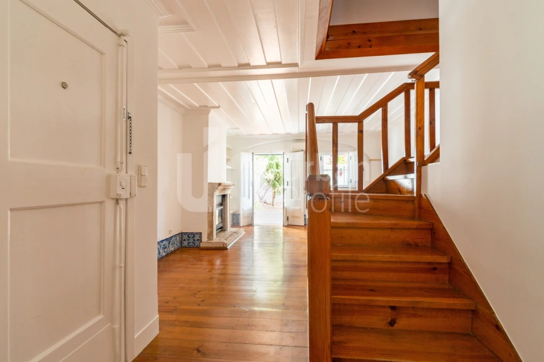 Apartamento T2 para Arrendamento em Misericórdia Foto 6