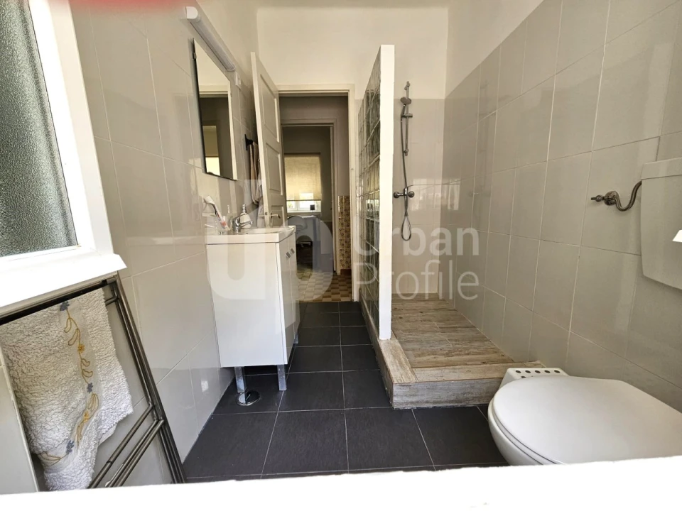 Prédio para Venda em Caparica e Trafaria Foto 14