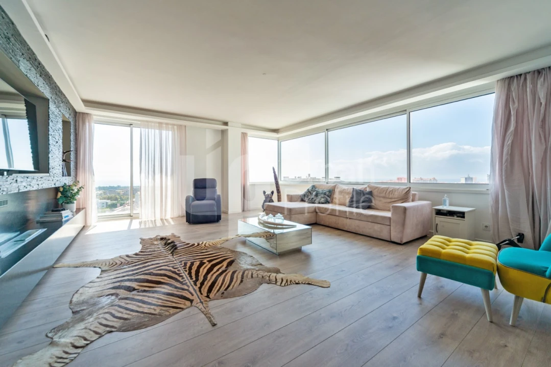 Apartamento T4 para Venda em Cascais e Estoril Foto 6