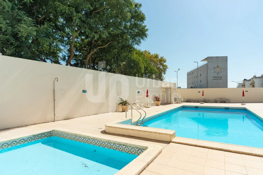 Apartamento T4 para Venda em Cascais e Estoril Foto 30