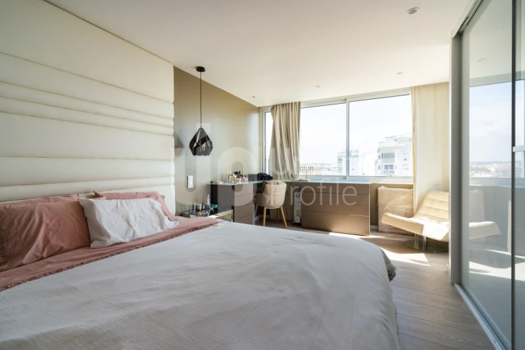 Apartamento T4 para Venda em Cascais e Estoril Foto 21