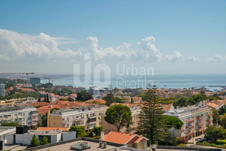 Apartamento T4 para Venda em Cascais e Estoril Foto 2