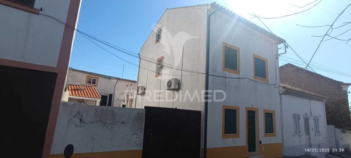 Moradia T4 para Venda em Arez e Amieira do Tejo Foto 3