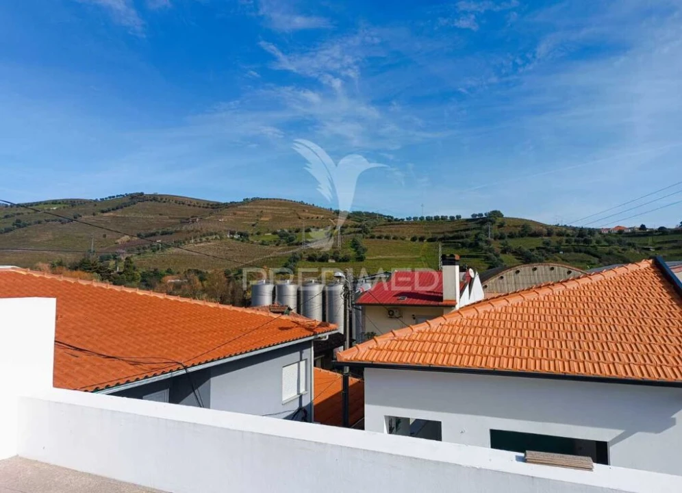Moradia T2 para Venda em Peso da Régua e Godim Foto 12