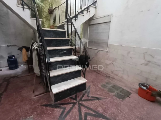 Prédio para Venda em Barbacena e Vila Fernando Foto 11