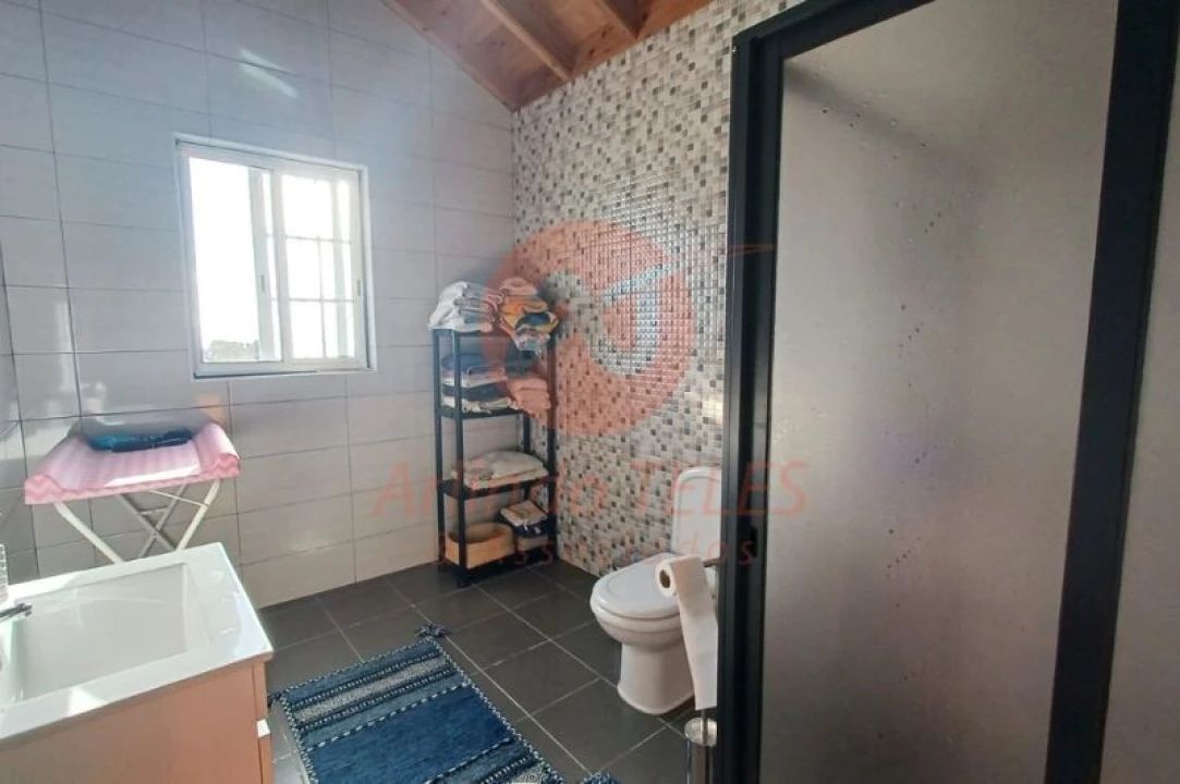 Moradia T2 para Venda em Calheta Foto 24