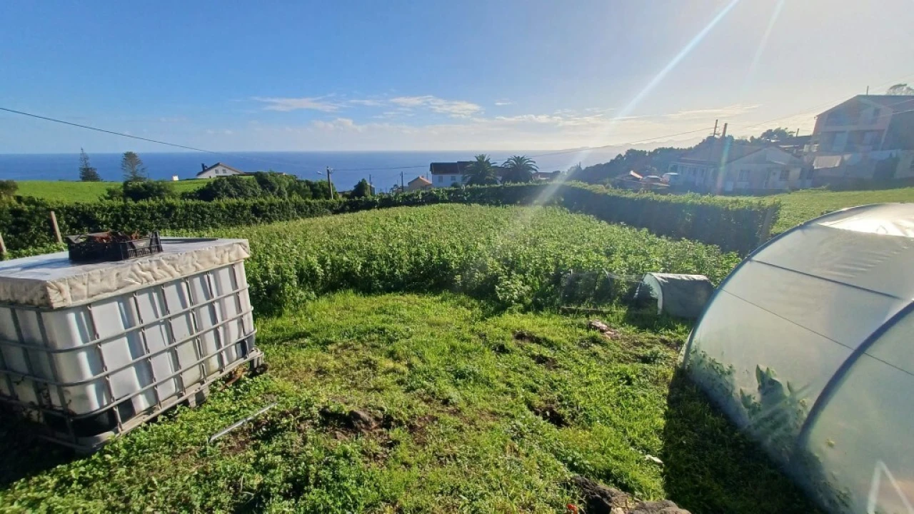 Moradia T2 para Venda em Calheta Foto 6