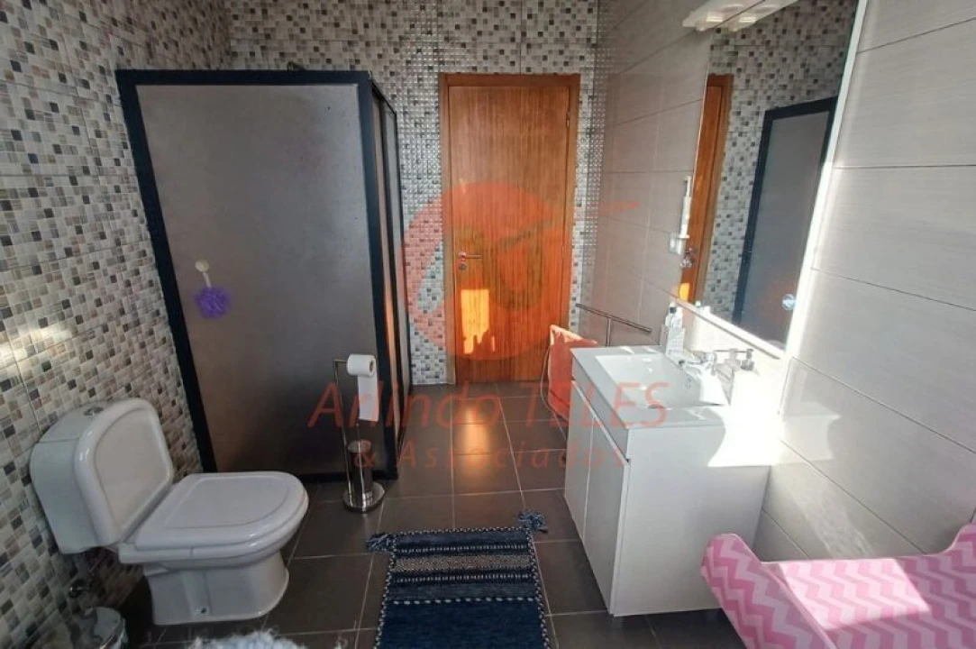 Moradia T2 para Venda em Calheta Foto 21