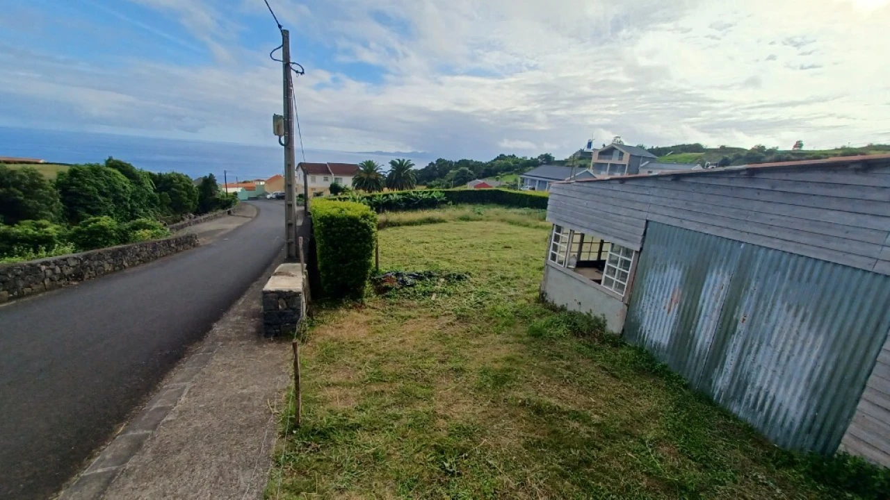 Moradia T2 para Venda em Calheta Foto 5