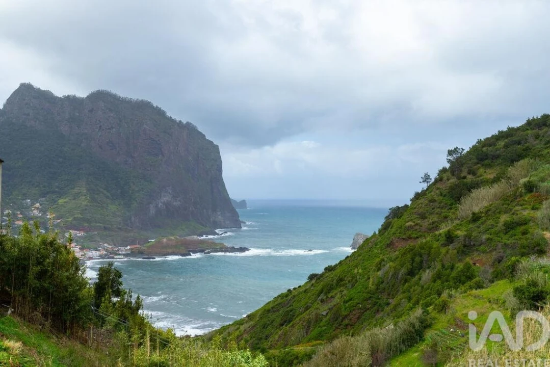 Moradia T4 para Venda em Porto da Cruz Foto 27