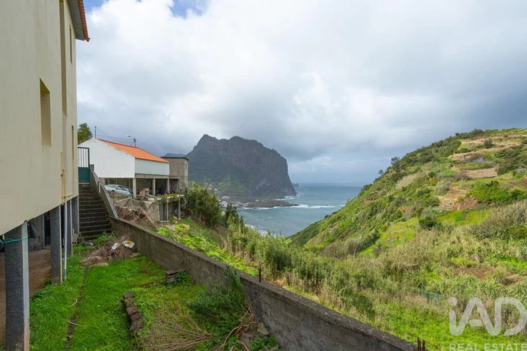 Moradia T4 para Venda em Porto da Cruz Foto 26