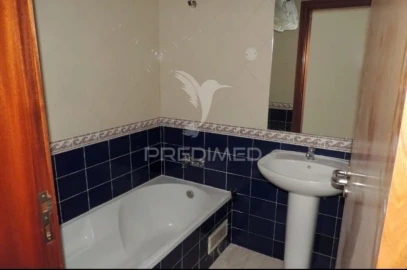 Apartamento T3 para Venda em Albufeira e Olhos de Água