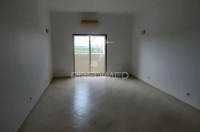 Apartamento T3 para Venda em Albufeira e Olhos de Água