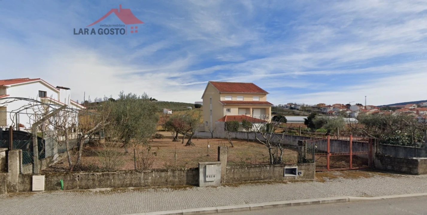 Terreno para Venda em Macedo de Cavaleiros Foto 1