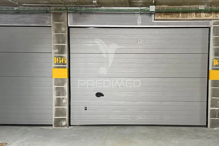 Garagem para Venda em Portimão Foto 9