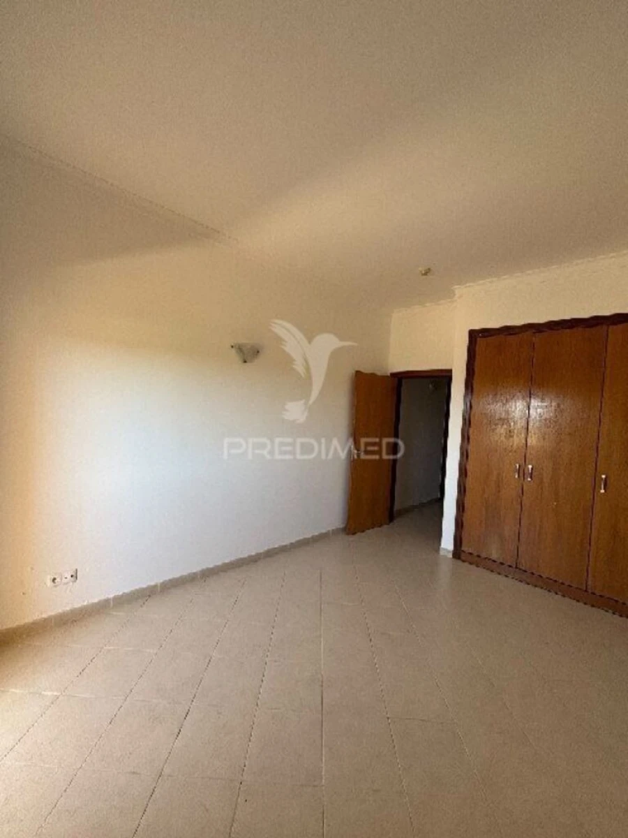 Apartamento T3 para Venda em Albufeira e Olhos de Água Foto 20