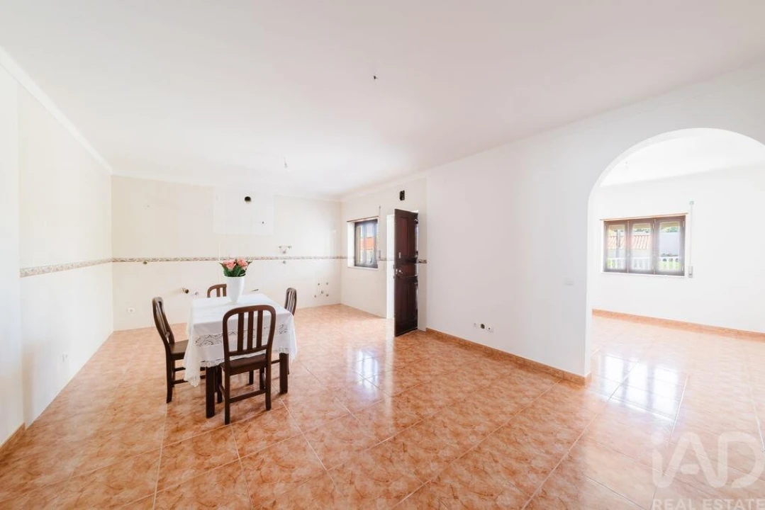 Moradia T6 para Venda em Foz do Arelho Foto 20