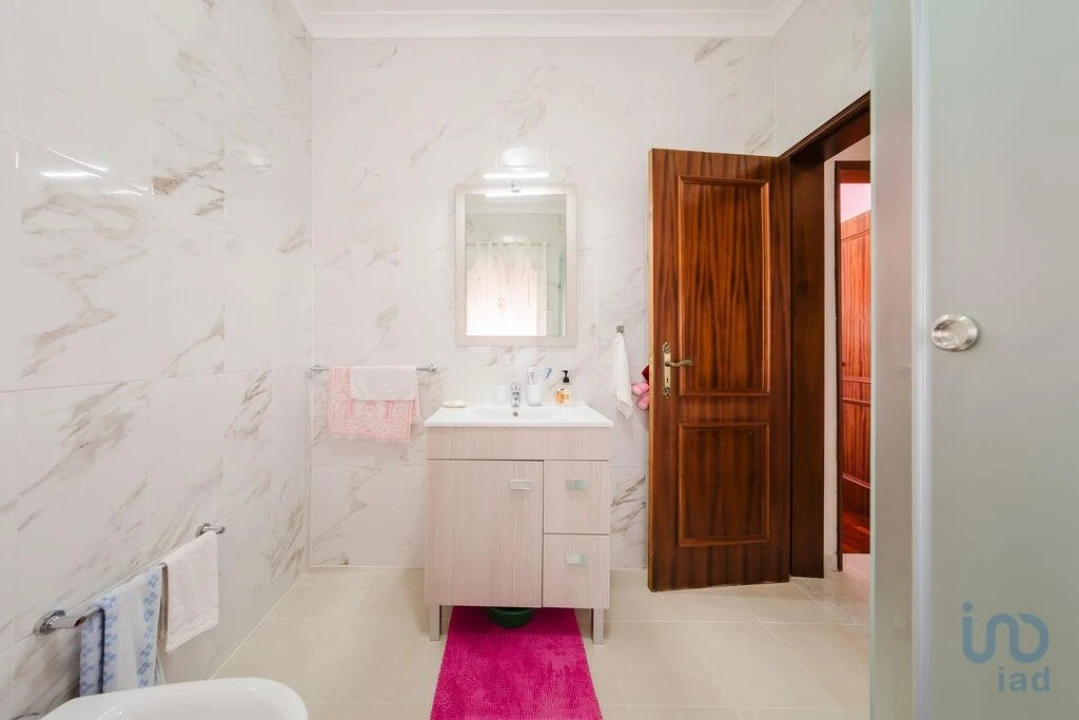 Moradia T6 para Venda em Foz do Arelho Foto 11