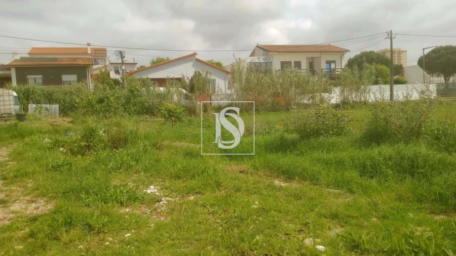 Terreno para Venda em Tavarede Foto 3