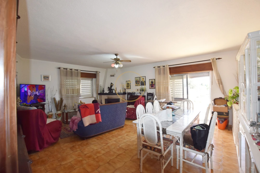 Moradia T3 para Venda em Almancil Foto 4