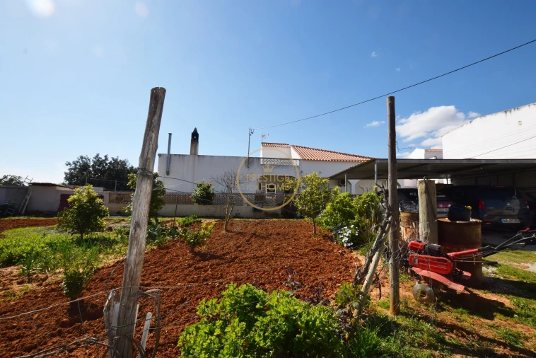 Moradia T3 para Venda em Almancil Foto 37