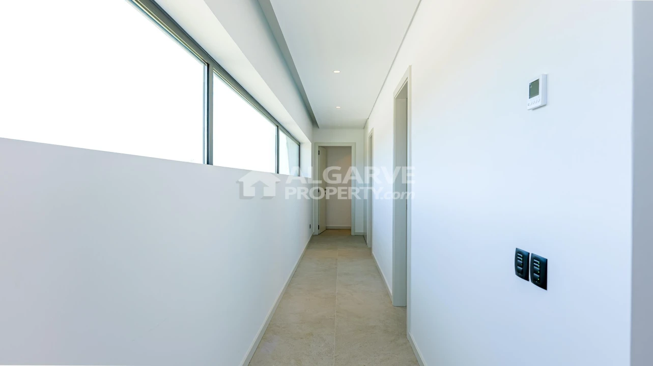 Moradia T4 para Venda em Albufeira e Olhos de Água Foto 21